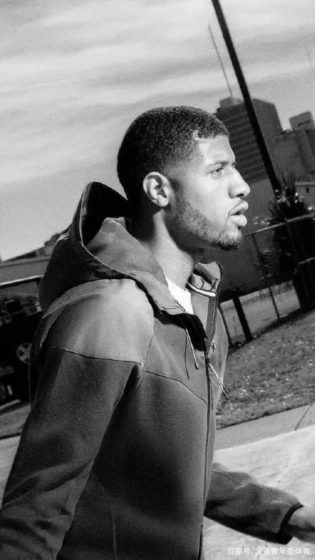 维拉蒂：不排除明年去意甲首次效力，我会在年底看看情况（维拉蒂：明年首次投身意甲有可能，年底再做决定）