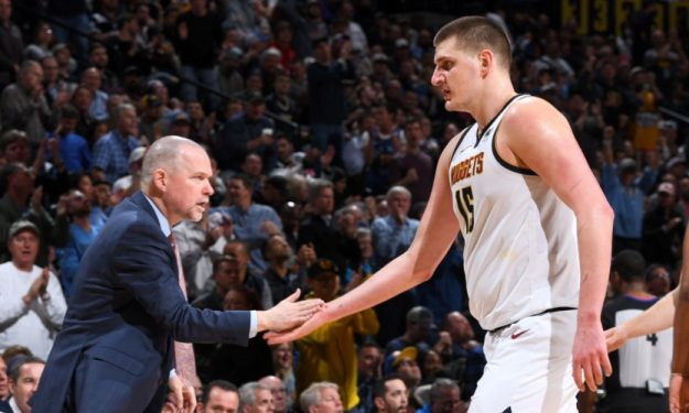 赫内斯：和伯利交流时他随口就能提到半个亿；相信于帕会续约（赫内斯：与伯利交谈张口就是五千万；相信于帕将续约）