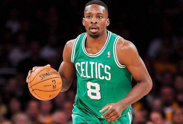 掘金核心连续两场三双（掘金领袖连场砍下三双）