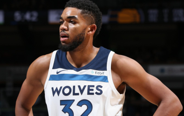 台湾解说2025年成都混合团体世界杯 王楚钦／孙颖莎🇨🇳 3-0松岛辉空／大藤沙月（台湾解说：2025年成都混合团体世界杯，王楚钦／孙颖莎🇨🇳3-0击败松岛辉空／大藤沙月）