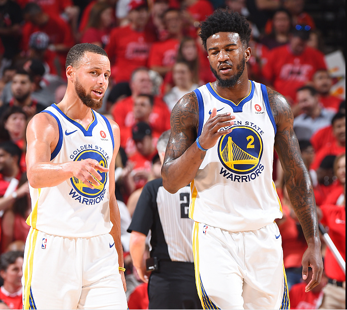 图片报：拜仁关注16岁艾希霍恩，赫塔考虑续约并提高解约金（图片报：拜仁盯上16岁小将艾希霍恩，赫塔拟续约并上调解约金）