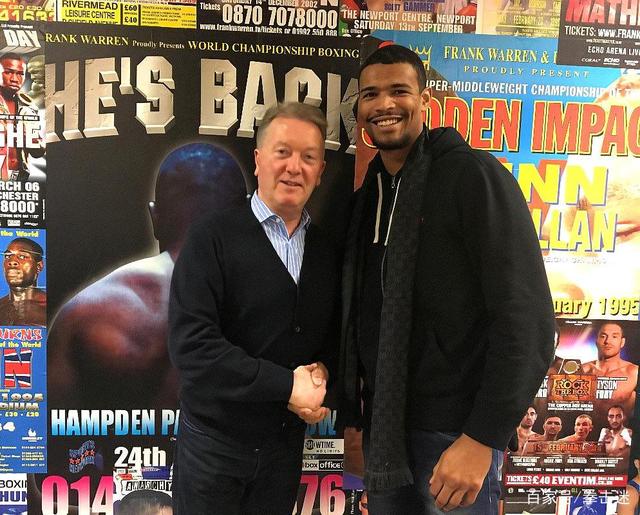 利物浦内讧曝光！斯洛特不愿卖迪亚斯，总监休斯却执意推动转会（利物浦矛盾浮出水面：斯洛特拒售迪亚斯，休斯力推转会）